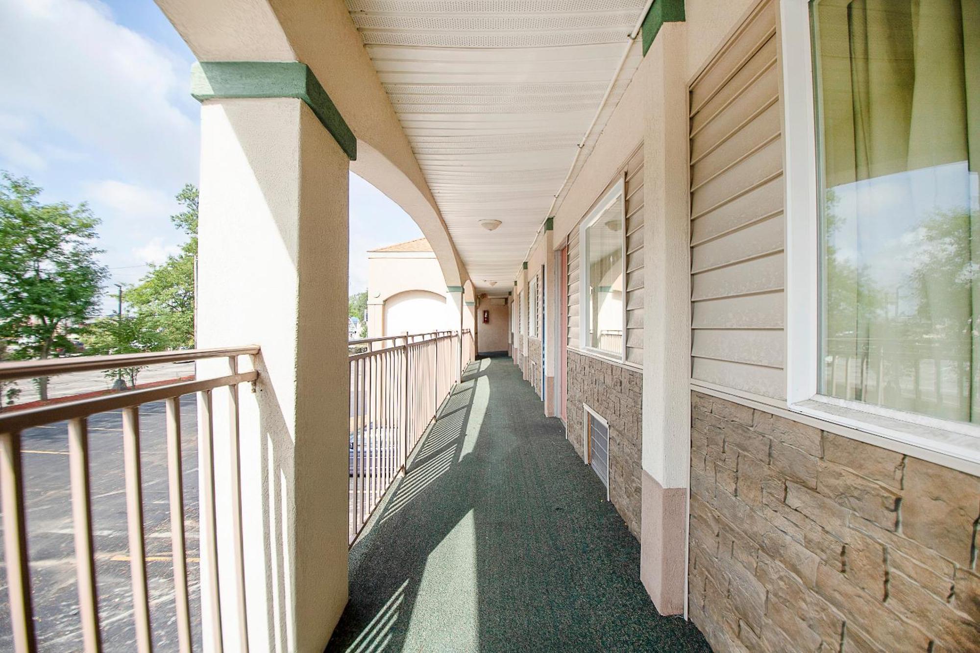 Hotel O Daylight Inn Elkhart I-90, In Εξωτερικό φωτογραφία
