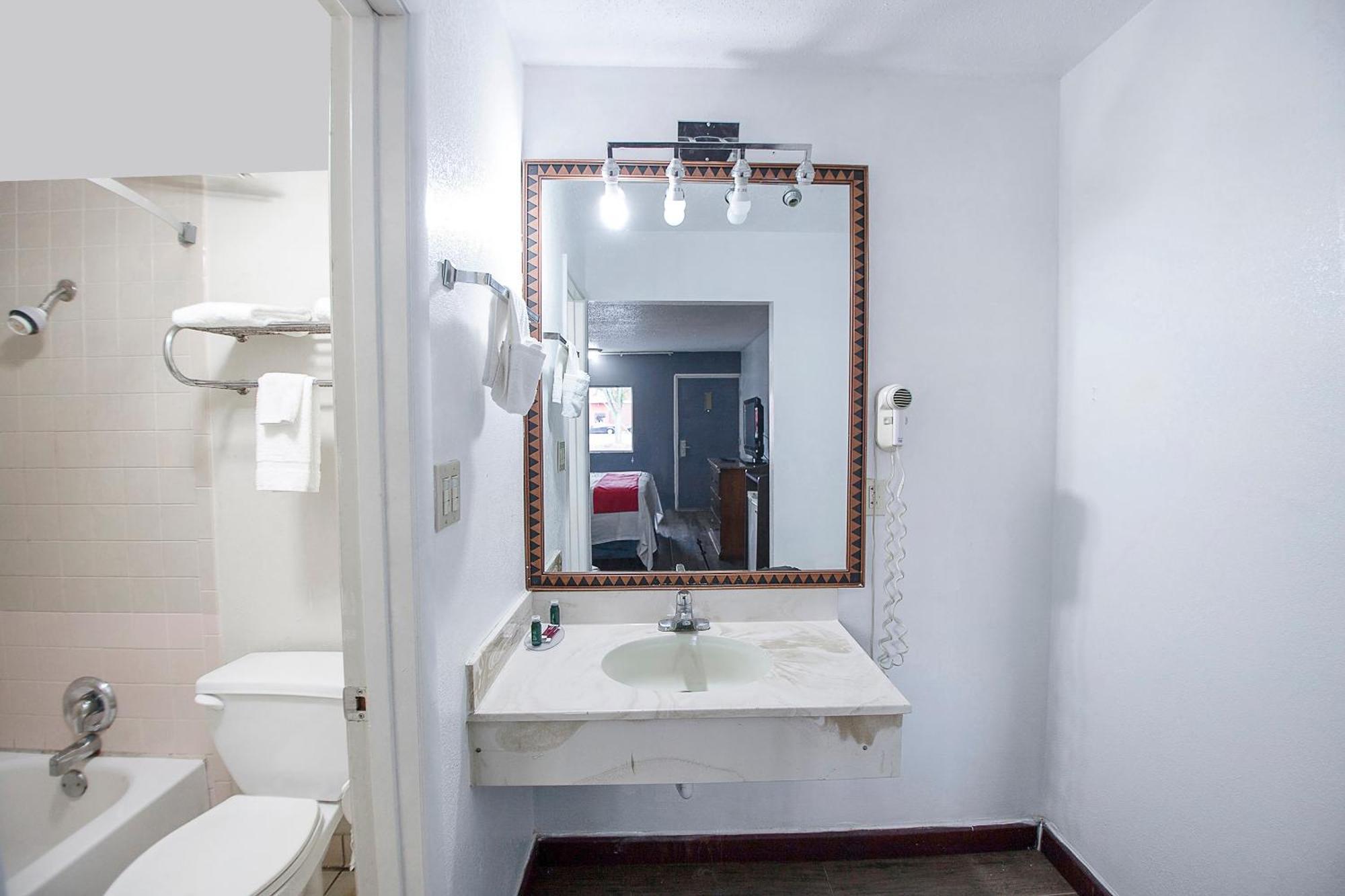 Hotel O Daylight Inn Elkhart I-90, In Εξωτερικό φωτογραφία
